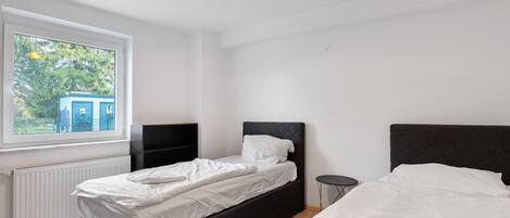 2 bedrooms, WiFi, bed sheets