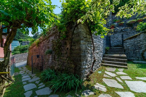 Loppia Secret Mansarda by Wonderful Italy