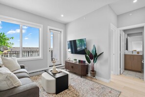 تلفزيون ذكي، مكتب