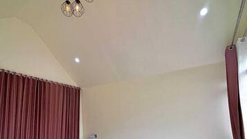 Cabin, 1 Bedroom, Private Pool, Mountainside | Free WiFi
