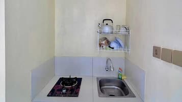小屋, 1 間臥室, 私人泳池, 山旁 | 私人廚房 | 爐具、洗碗機、廚房用具/餐具/器皿