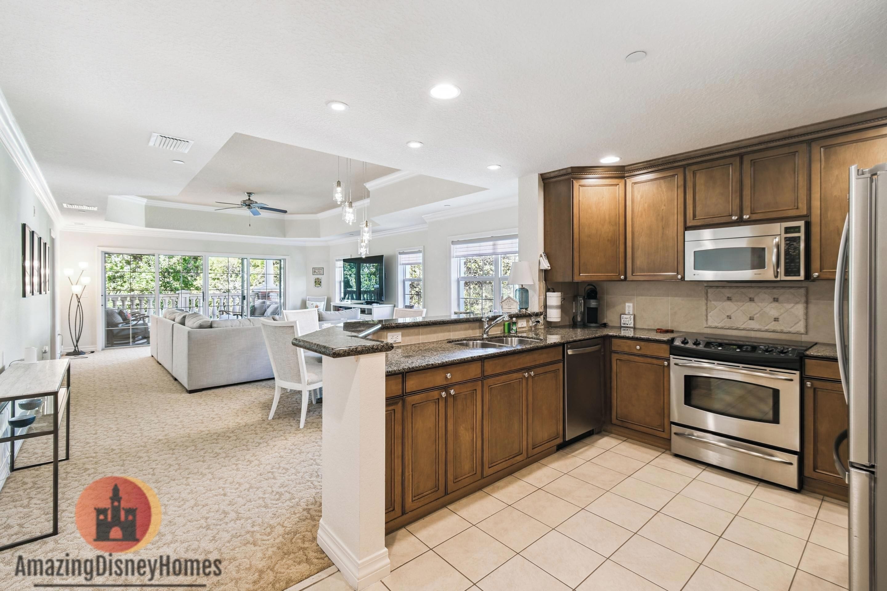 Deluxe Condo, Garden View | Private kitchen