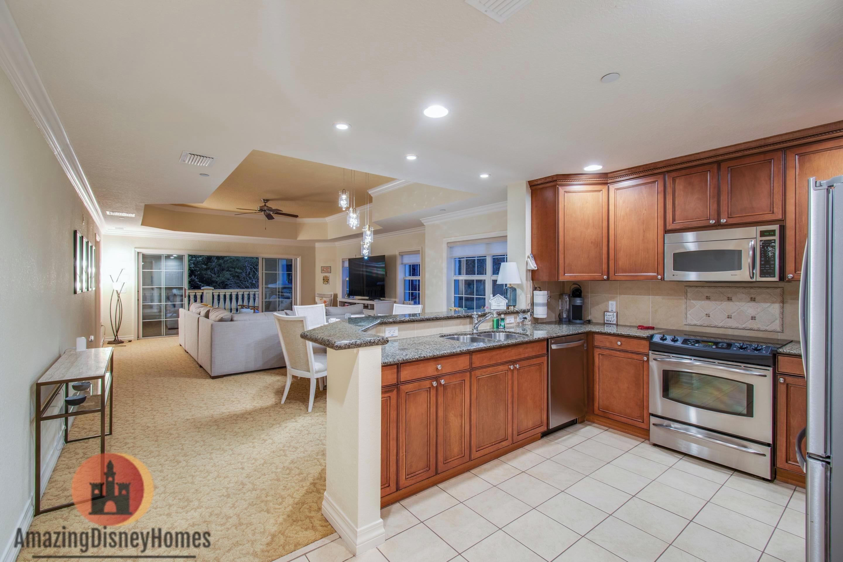 Deluxe Condo, Garden View | Private kitchen