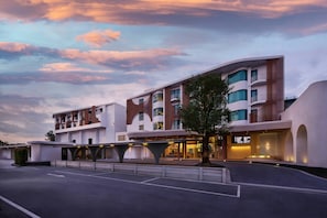 Exterior - Phetara Hotel Mahachai by PCL (Samut Sakhon)