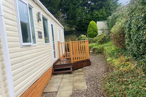 2 Bed Caravan-sleeps 6-pet Friendly