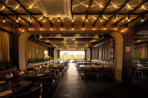 Pride heritage hotel