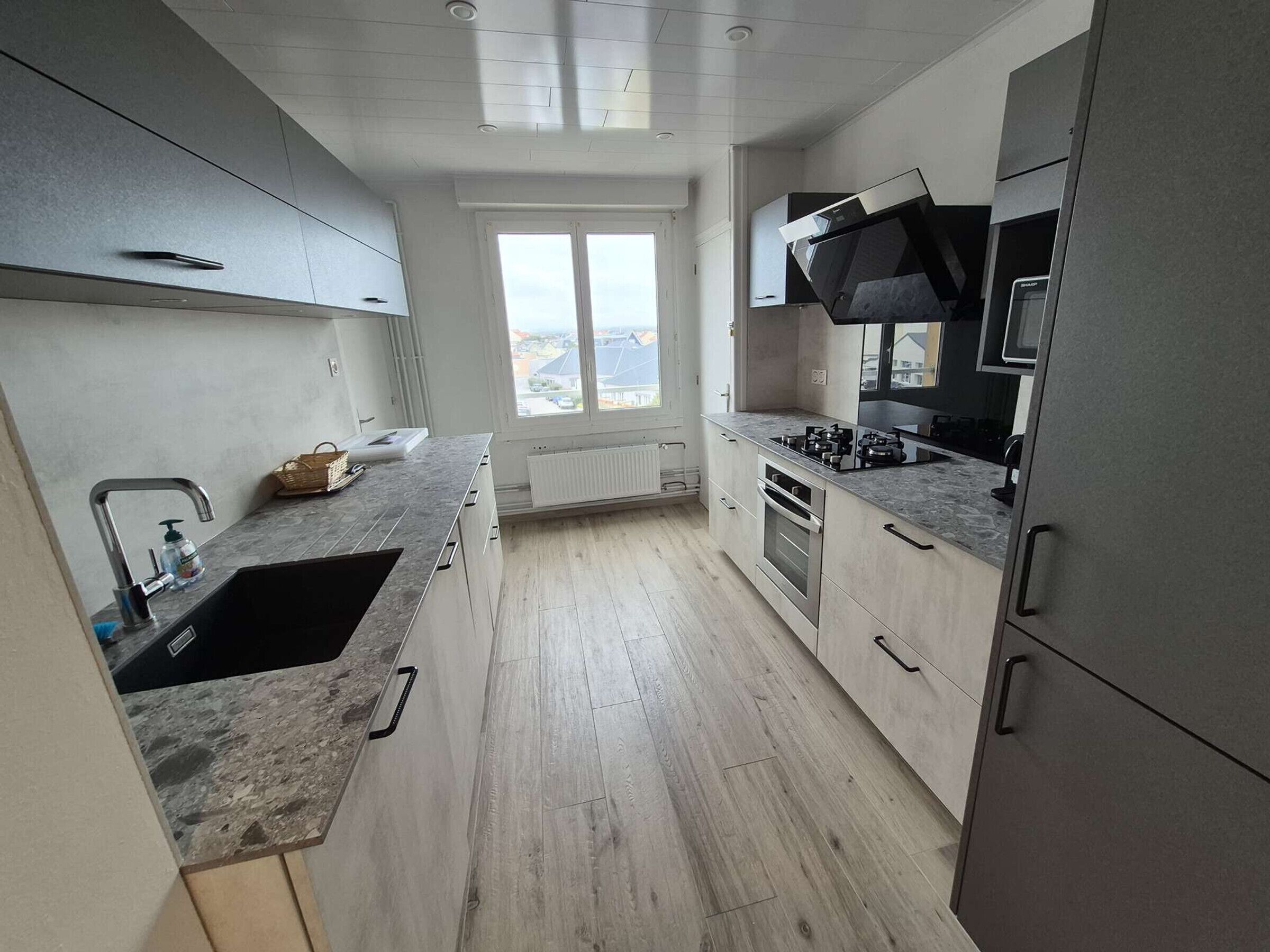 Oven, dishwasher, coffee/tea maker