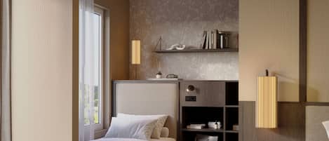 Smart Triple Room | In-room safe, free WiFi, bed sheets