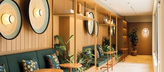 Hotel Schani City