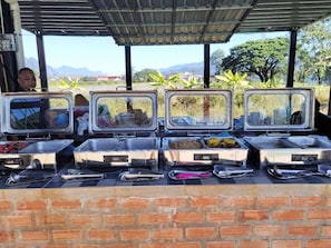 Free daily buffet breakfast