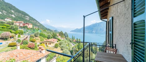 Appartement, 3 chambres, vue lac | Vue depuis le balcon