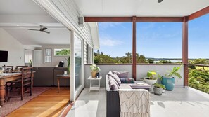 スマートテレビ