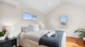 3 عدّة غرف نوم ومكواة/لوح كي وواي فاي مجانًا وملاءات أسرّة