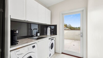 Urunga Magic – A beautiful waterfront retreat in Urunga with serene river and ocean views