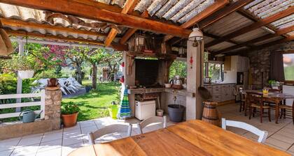 Bed & Breakfast 'Coté Jardin' mit Gemeinschaftsterrasse, Garten und WLAN