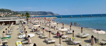 Apartment 'La Casa Di Freddy' with Sea View and Included Garage