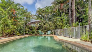 Pool - Liana 10 One bedroom beachfront views (Mission Beach)