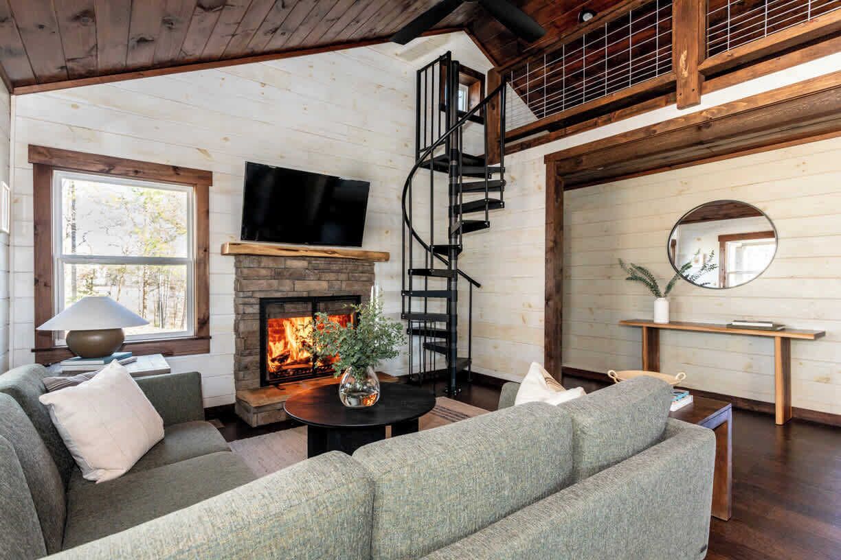 TV, fireplace, books, stereo