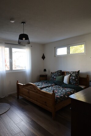 Wi-Fi, draps fournis, accès pour personnes à mobilité réduite