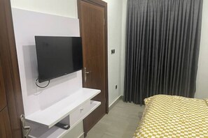 1 bedroom, iron/ironing board, WiFi - Metropolitan Nest III (A room in an apartment) (Lekki)