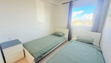 3 Schlafzimmer, Bügeleisen/Bügelbrett, WLAN, Bettwäsche