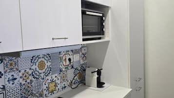 Refrigerador, horno, placa de cocina, lavavajillas