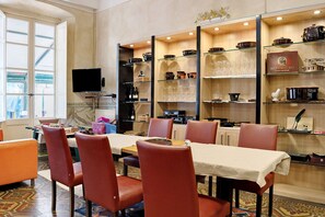 Servei de restauració