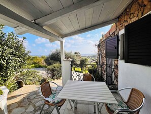 Room | View from room - Camera Coralli - Villa Flores (San Teodoro)
