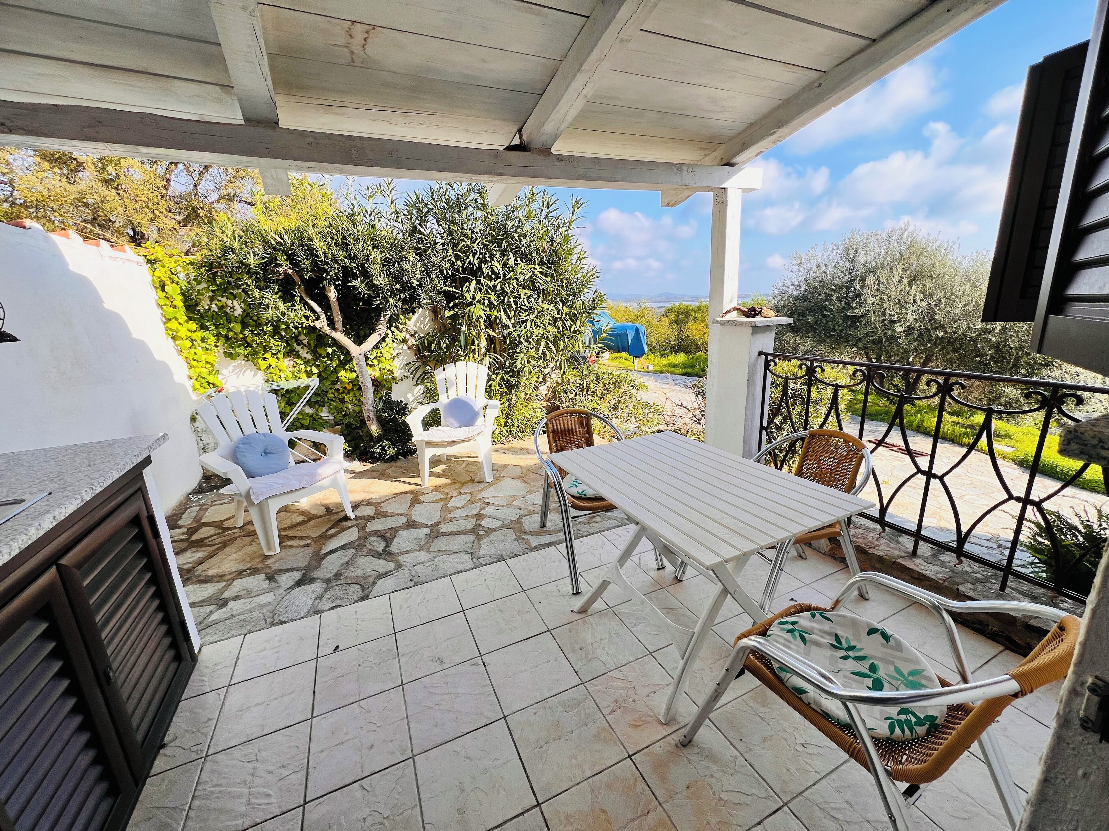 Room | Terrace/patio