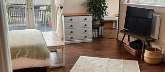 Self-contained cabin with stunning views!