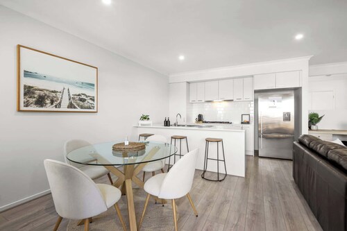 Cherry St Retreat, Armstrong Creek