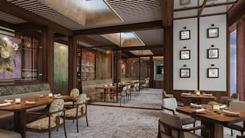 4 restaurants, breakfast, lunch, dinner served; Italian cuisine