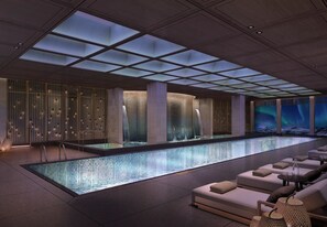 Couples treatment rooms, sauna, hot tub, steam room, body treatments - Fairmont Hanoi (Hanoi)