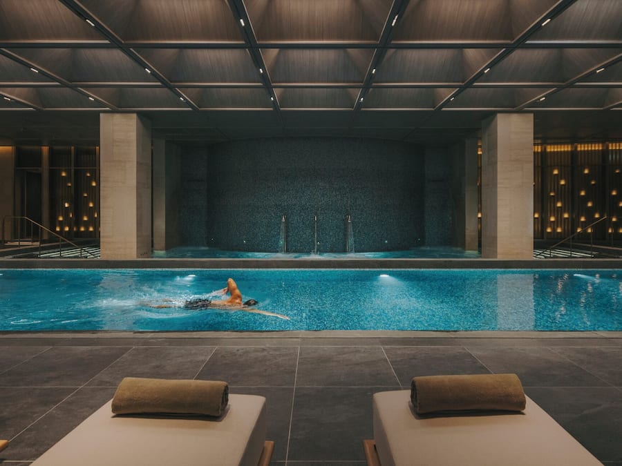 Exercise/lap pool