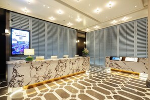 Quầy tiếp tân