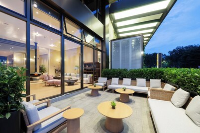 Grand Mercure Guangzhou Baiyun International Airport