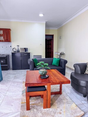 Deluxe Apartment, Balcony, City View | Living area