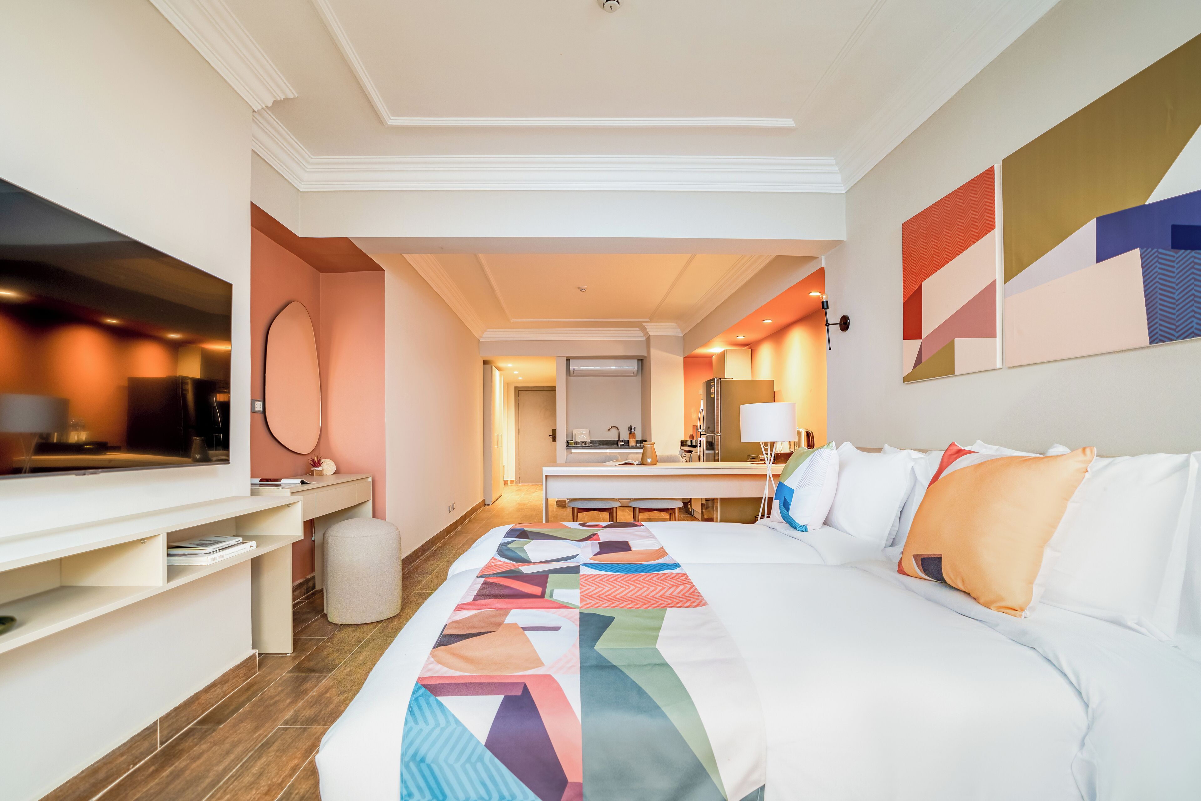 Estudio, vistas a la ciudad | Wifi gratis y ropa de cama