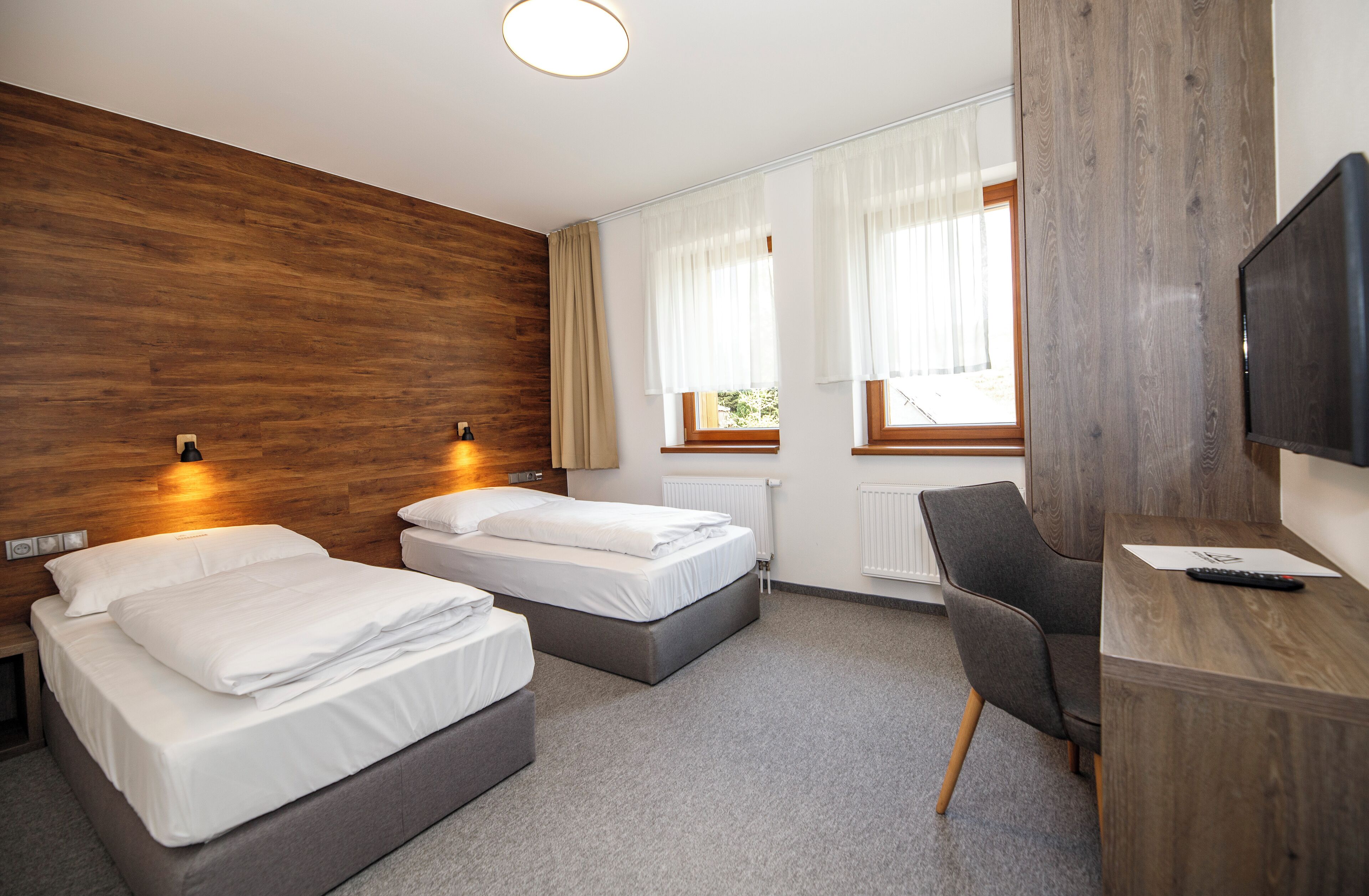 Classic-værelse til 4 personer - bjergudsigt | Skrivebord