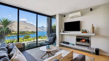 TV, fireplace, offices