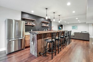 Interior - Luxurious Cabin Retreat with Pickleball Court & Hot Tub near Hocking Hills, Sugar Grove OH (Sugar Grove)