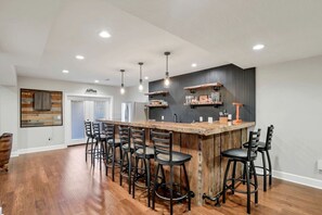 Bar (on property) - Luxurious Cabin Retreat with Pickleball Court & Hot Tub near Hocking Hills, Sugar Grove OH (Sugar Grove)
