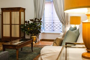 Apartment | Living room