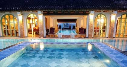 Villa Louise Hue Beach Boutique Hotel