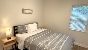 WiFi, bed sheets