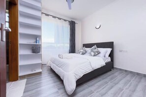 2 bedrooms, iron/ironing board, WiFi, bed sheets - 2Br Semo's Siloam apartment (Mombasa)