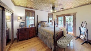 2 dormitorios, tabla de planchar con plancha, wifi gratis y ropa de cama