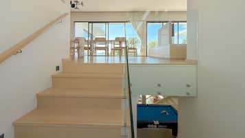 Deluxe Villa, Sea View | Living area