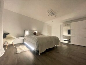 2 bedrooms, WiFi, bed sheets - Apartment 'Am Park' with Shared Terrace, Garden and Wi-Fi (Badenweiler)