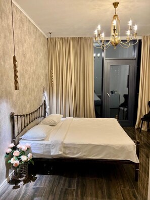 1 bedroom, iron/ironing board, WiFi, bed sheets